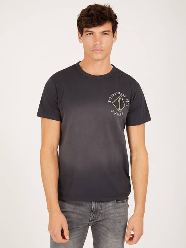 

Футболка С Нашивкой