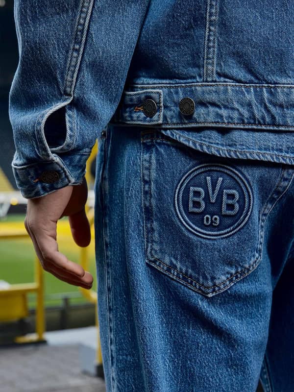  Guess Straight Jeans Gj X Bvb 