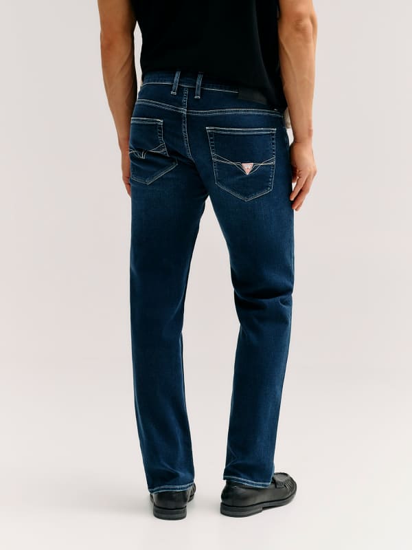  Guess Finnley Straight Jeans 