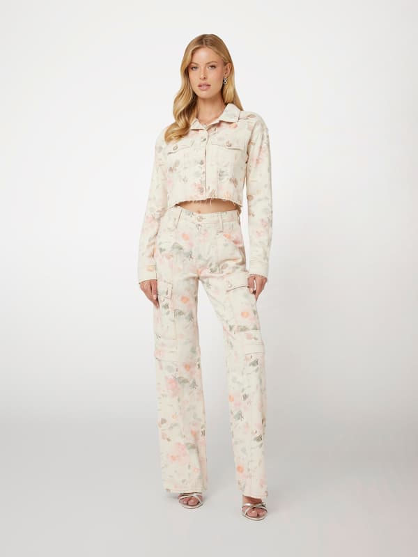  Guess High Waist Cargo Jeans 