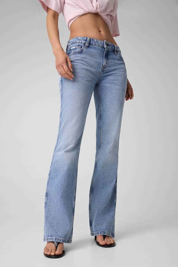  Guess G09 Bootcut Jeans 
