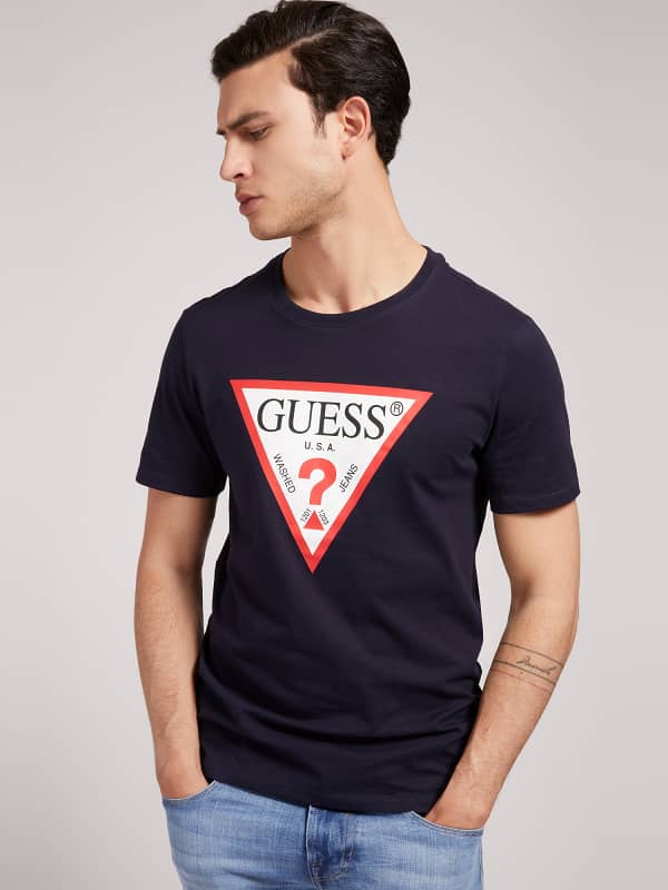 GUESS Logo-T-Shirt Dreieck