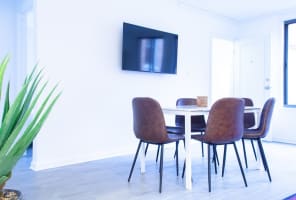 Stunning 2-UNIT Rental // Only STEPS Away from The White House — Washington DC, DC — vacation rental