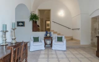 Puglia masseria with pool