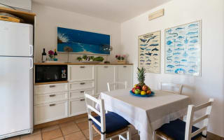 5 bed seaside villa with direct access to sea and beach