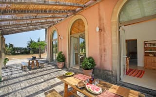 Puglia masseria rental