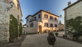 Luxury villa rental in Tuscany