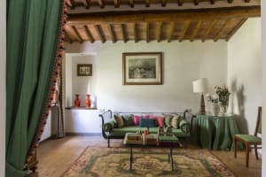 Luxury villa rental in Tuscany