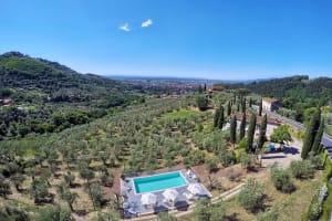 5 bedroom Tuscany villa rental