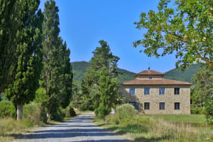 10 bedroom Tuscany villa rental