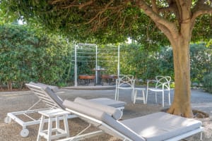 Beachfront Puglia villa