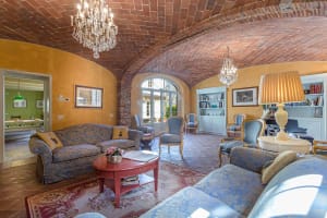 Luxury Lucca villa