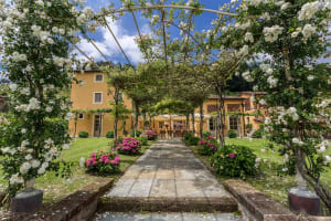 Villa rental in Lucca