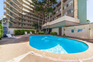 hotel swimming pool