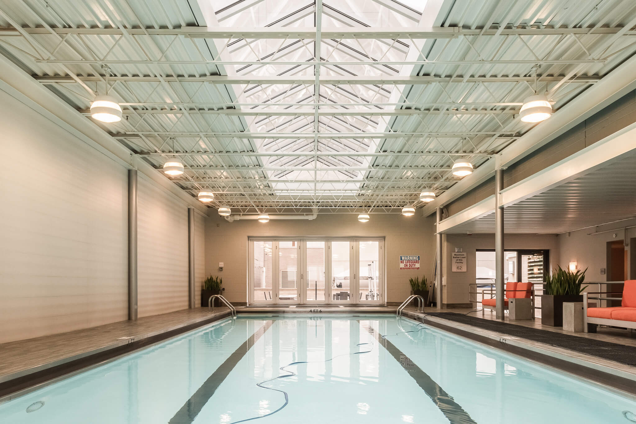 3B/3BA Massive Luxury Apartment Views, Indoor Pool & Gym by ENVITAE