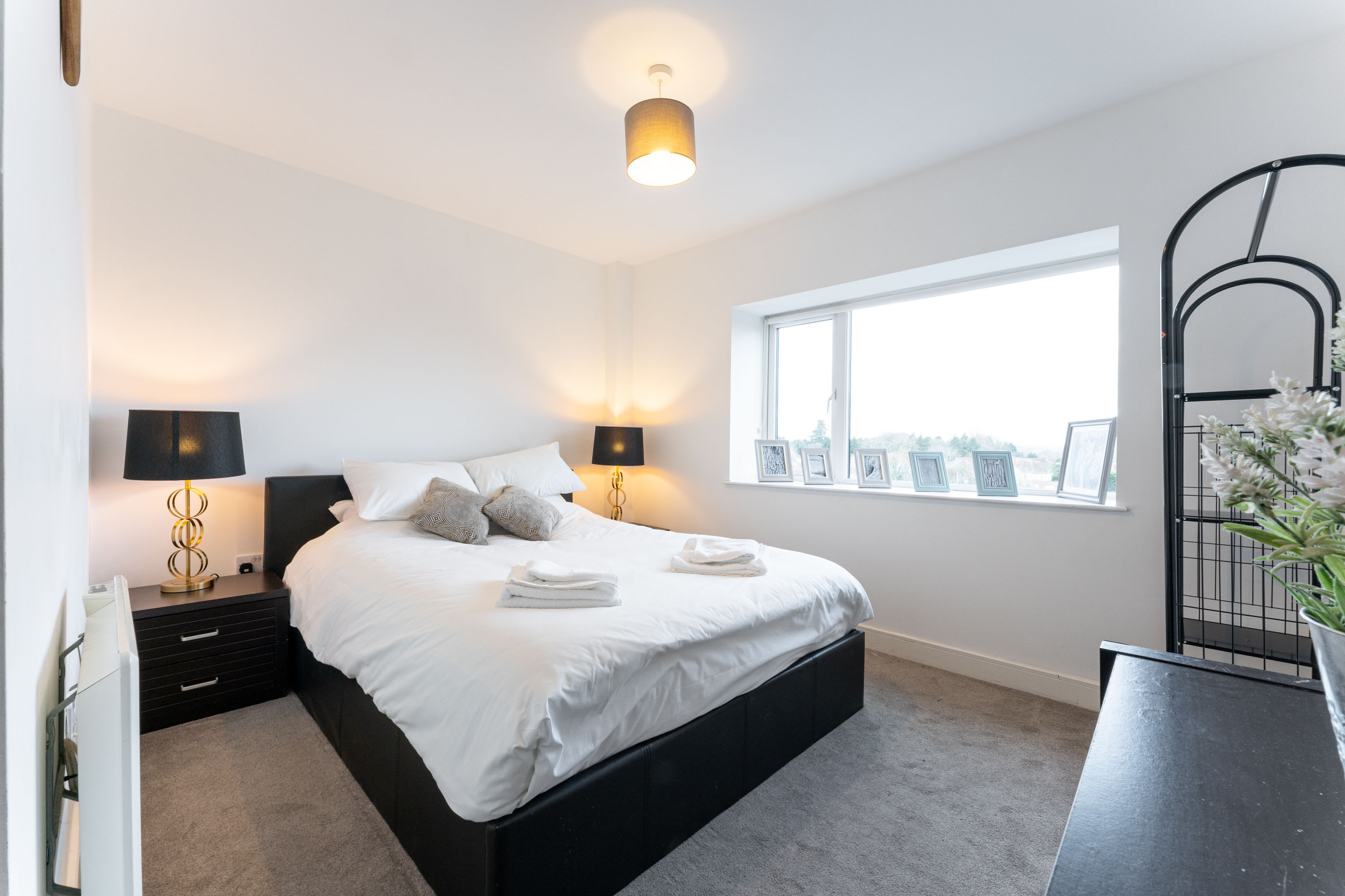 Quiet small cosy flat in the heart of Cotswolds. Gay to