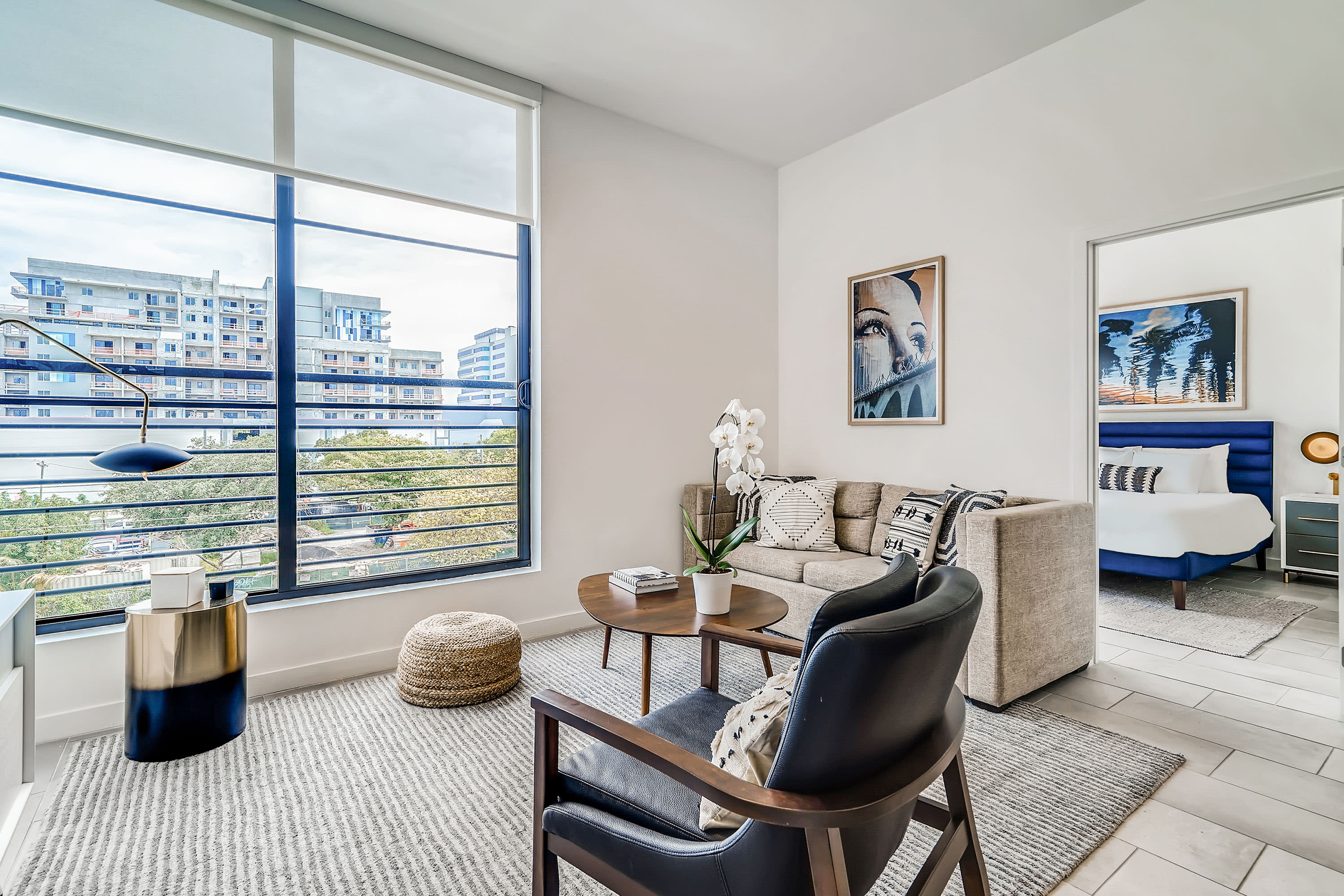 2 BR Apt w/ Den in Wynwood