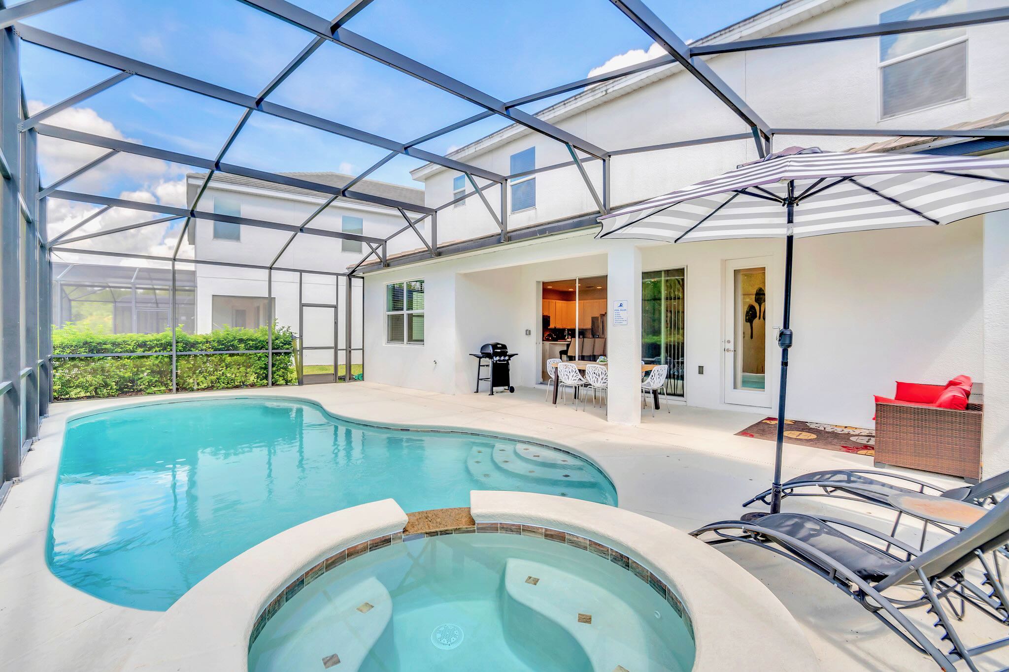 5BR Family Home with Pool Hot Tub Near Disney