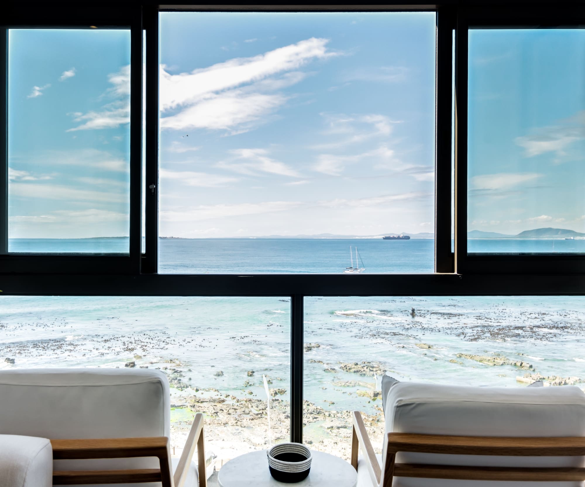 Magical Apartment w Uninterrupted Ocean Views Mouille Views Photo