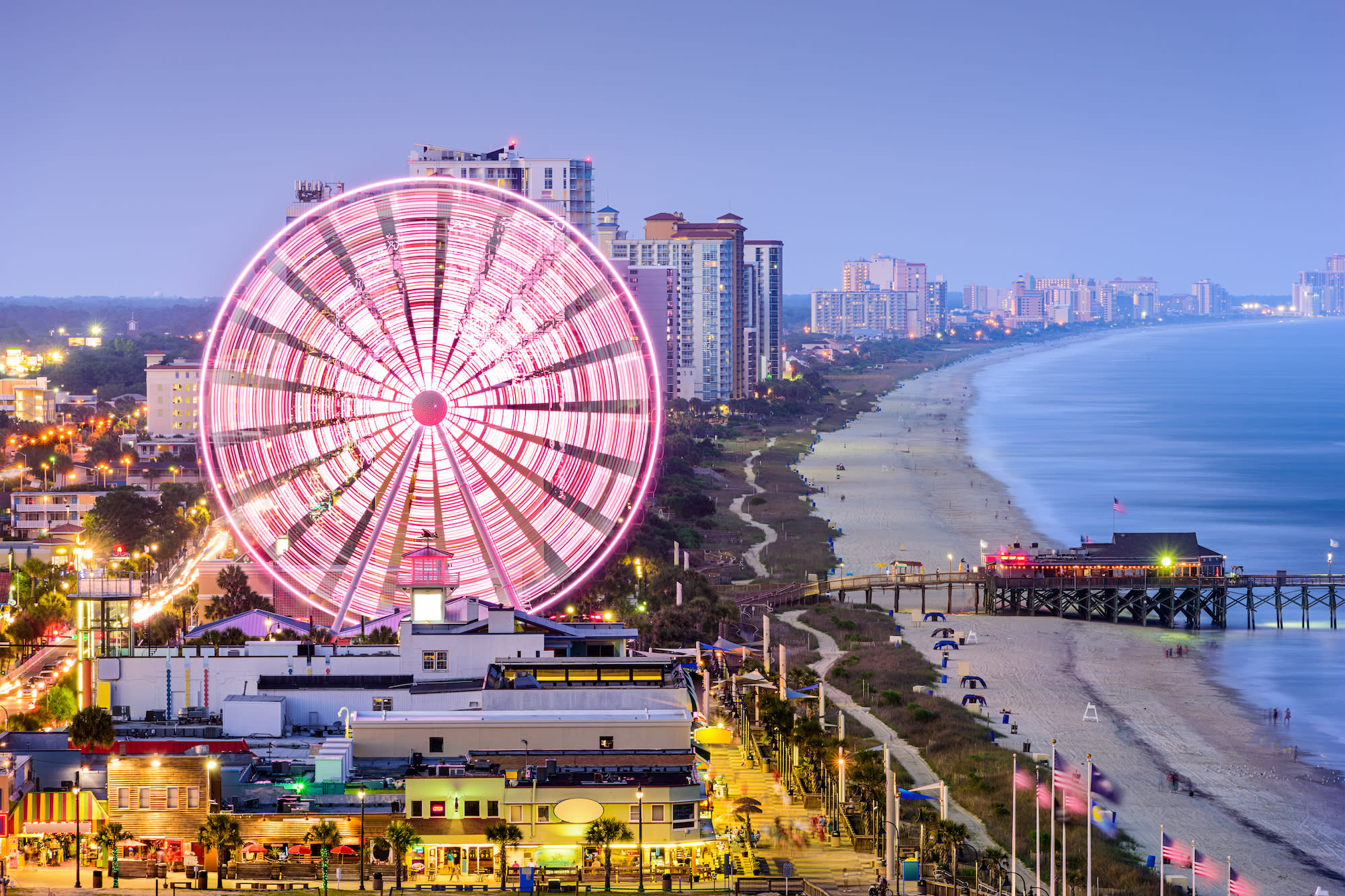 Explore Downtown & The Pier