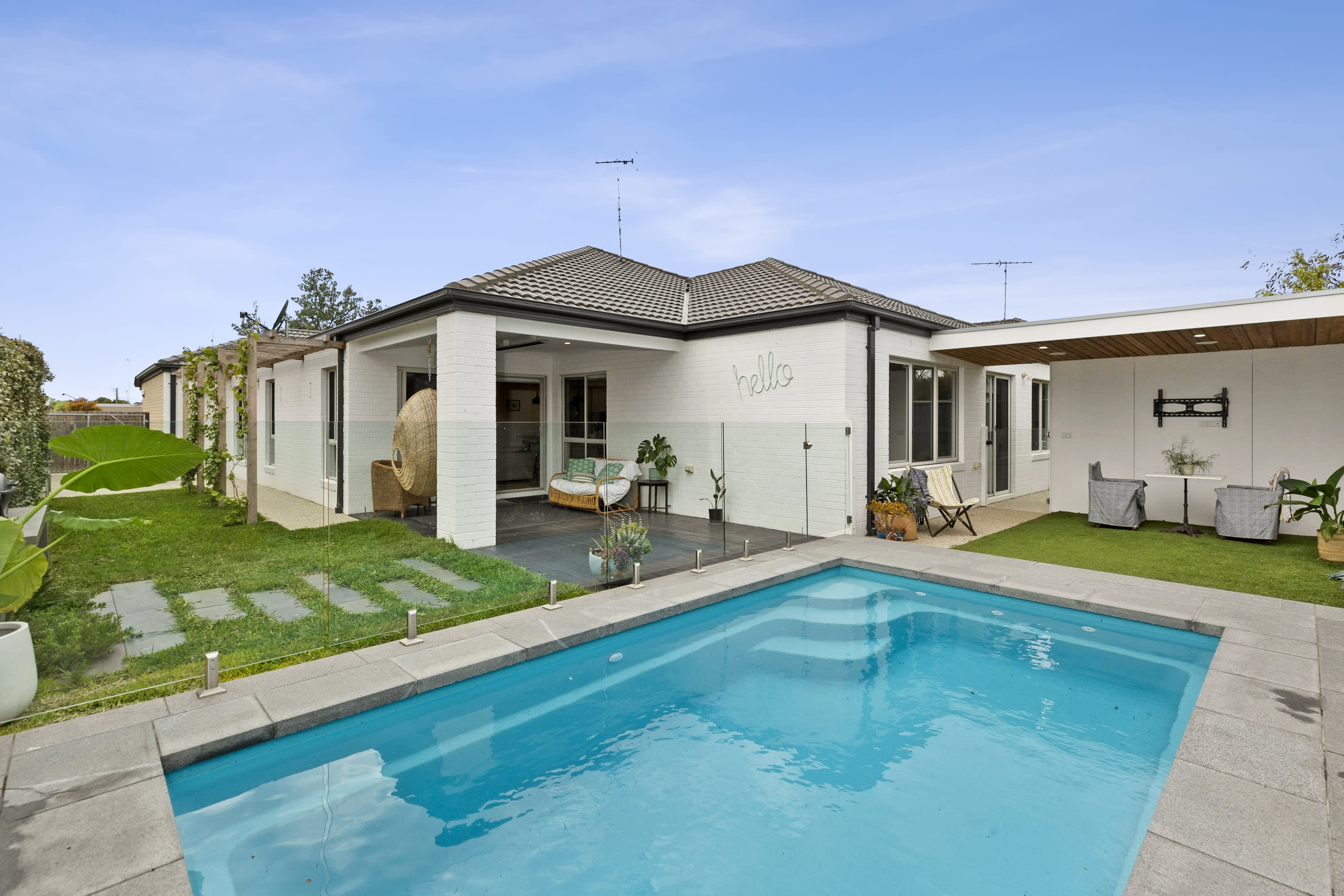 Corymbia Style Barwon Heads Holiday Home Rental Getaway Rental