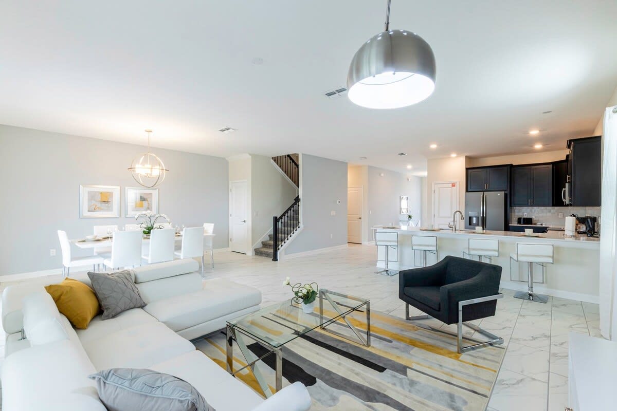 Casa de 8 dormitorios en Champions Gate – foto 1