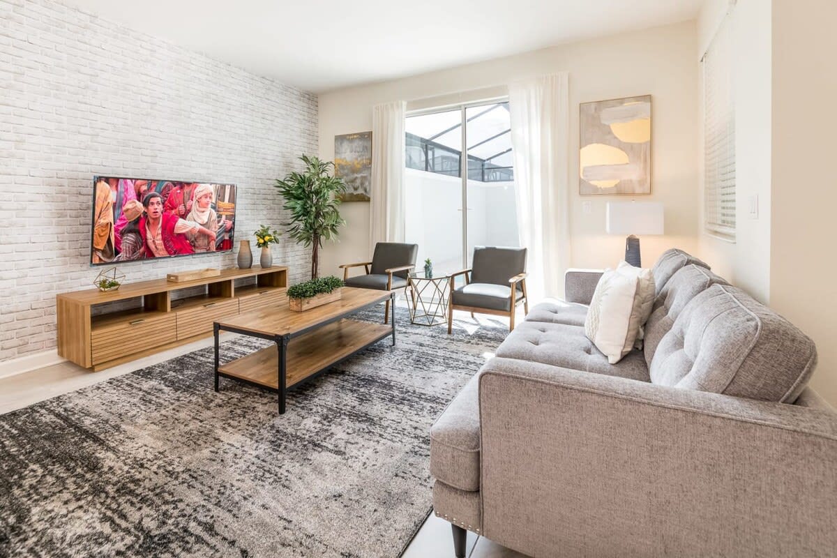 Casa de 4 dormitorios en Storey Lake – foto 1
