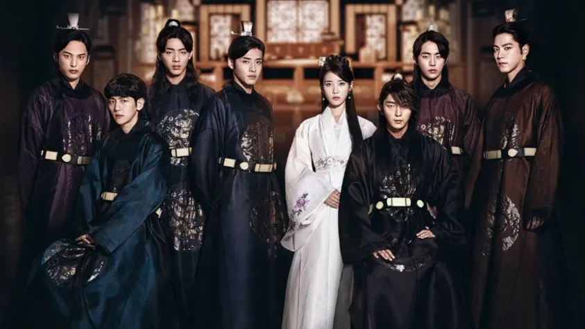 La historia de Moon Lovers Scartlet Heart tiene lugar durante la Dinastía Goryeo