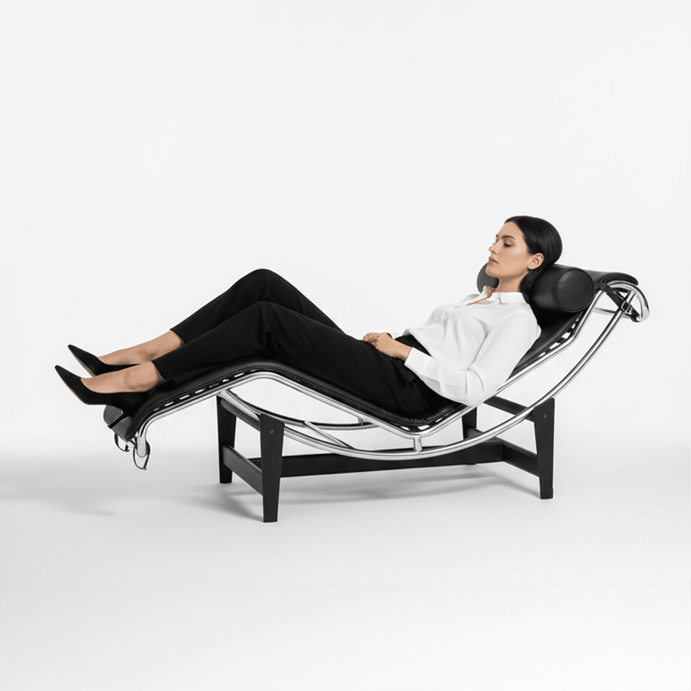 LC4 Chaise Lounge Replica 11 - LC4 Chaise Lounge Replica
