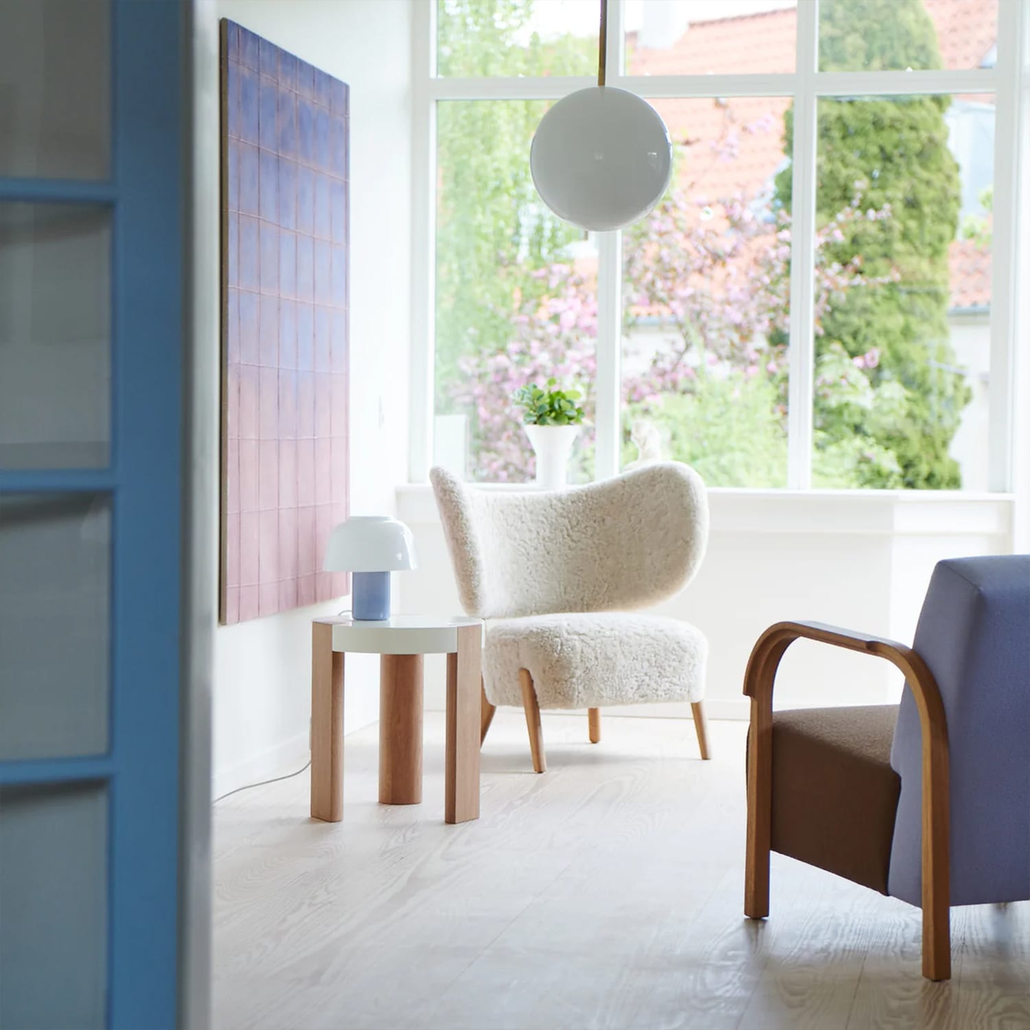 TMBO Lounge Chair (11) | Sohnne® TMBO Lounge Chair 11 - TMBO Lounge Chair with Ottoman Replica