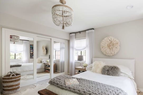 master bedroom lighting ideas 4145021 hero f2d0e160df2149dd969dd43d81827477 - Best Lighting for Bedroom, floor lamps