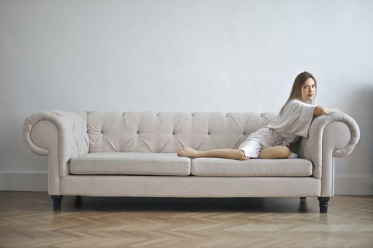 common mistakes when buying a sofa | Sohnne® pexels andrea piacquadio 3764576 scaled - common mistakes when buying a sofa, comfort