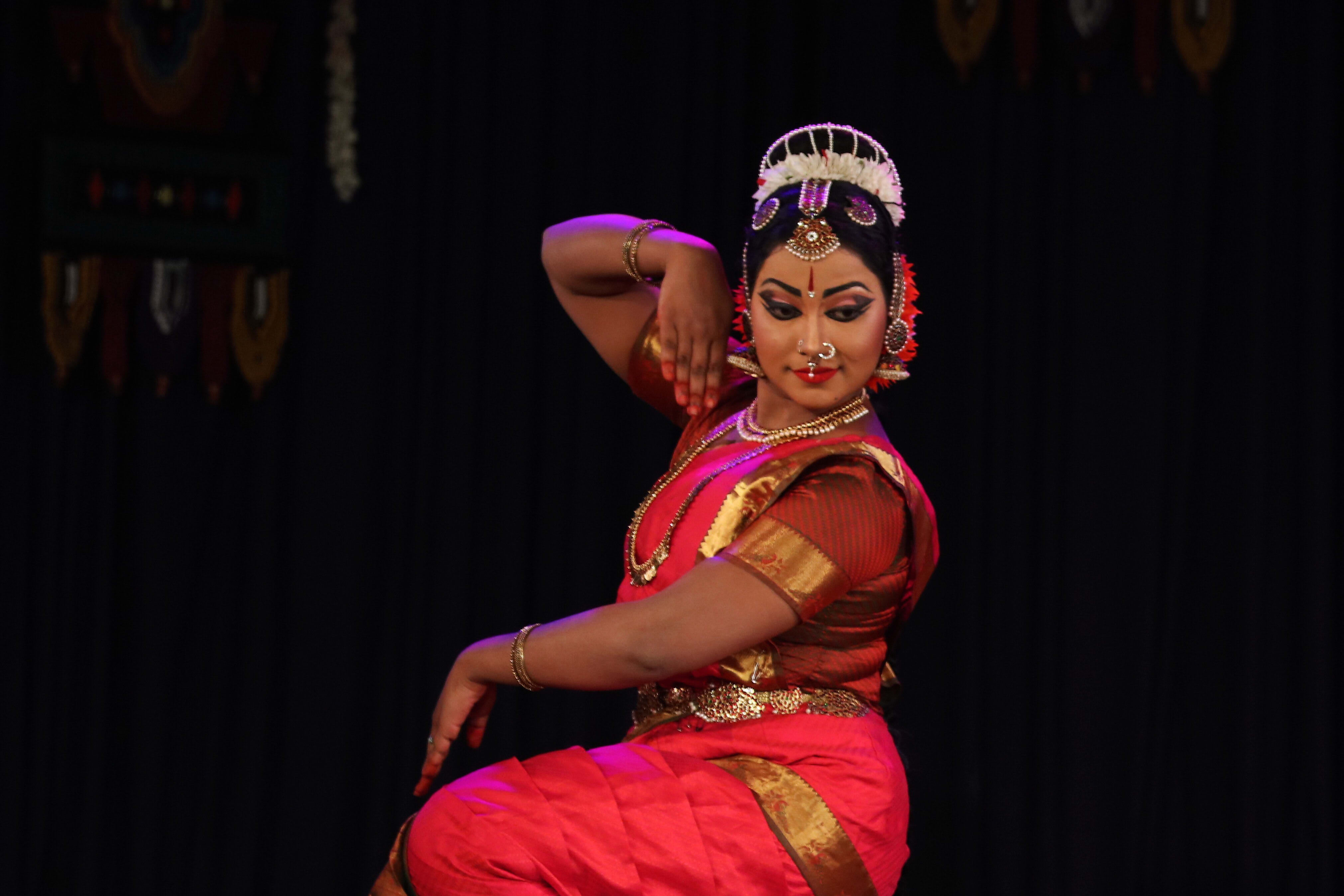 Portfolio for classical dancer teacher