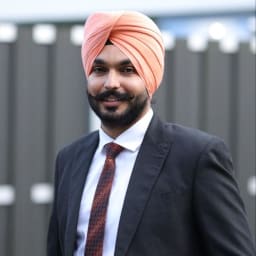 Prabhjot Singh (Web /Mobile Expert)