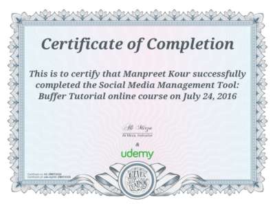 UC-ZM6T03G5 Social Media.pdf