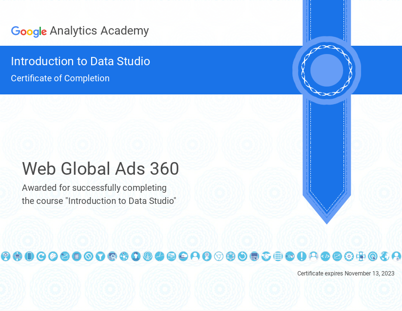 Data Studio.pdf