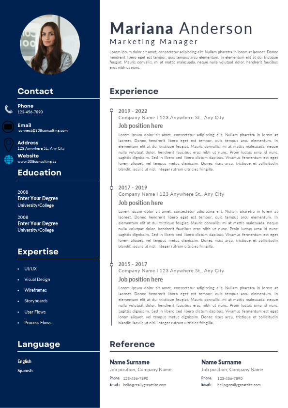 Black White Minimalist CV Resume.pdf