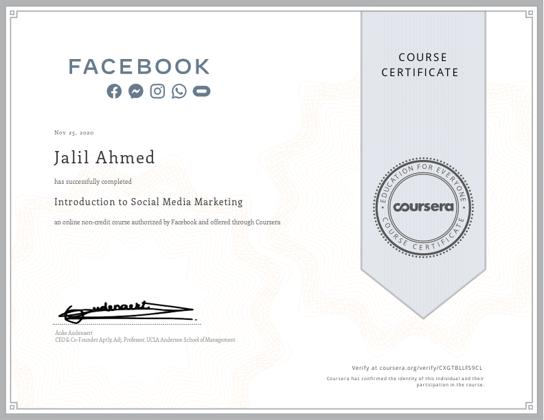 Introduction to Social Media Marketing.pdf