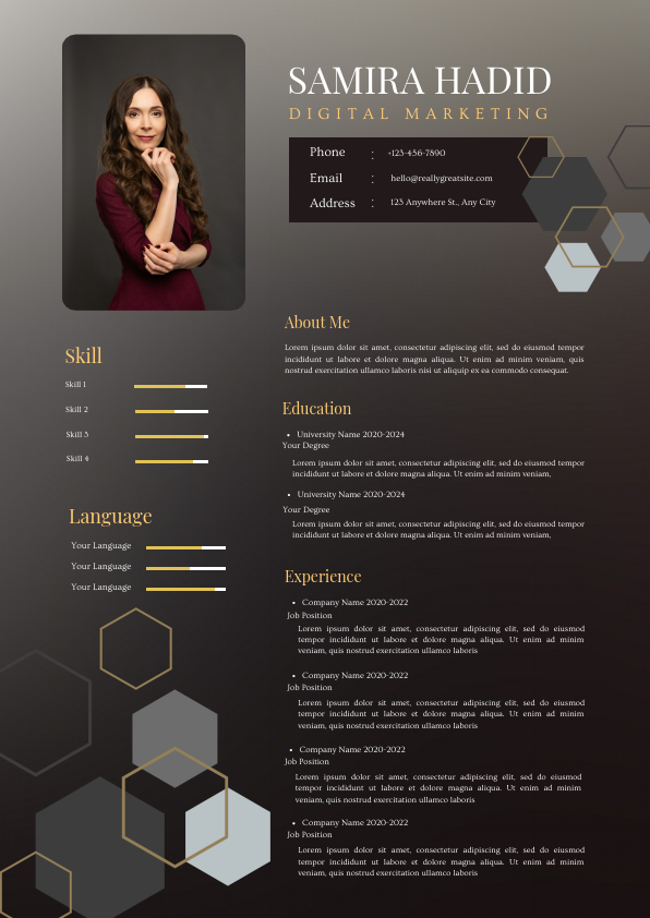 Black Gradient Professional Digital Marketing Resume.pdf