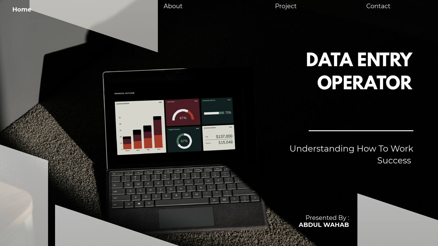 Dark and White Minimalist Business Growth & Financial Data Presentation.pdf