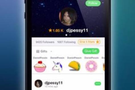 Popchat - group chat \u0026 social media app