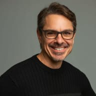 Andrew Viteri