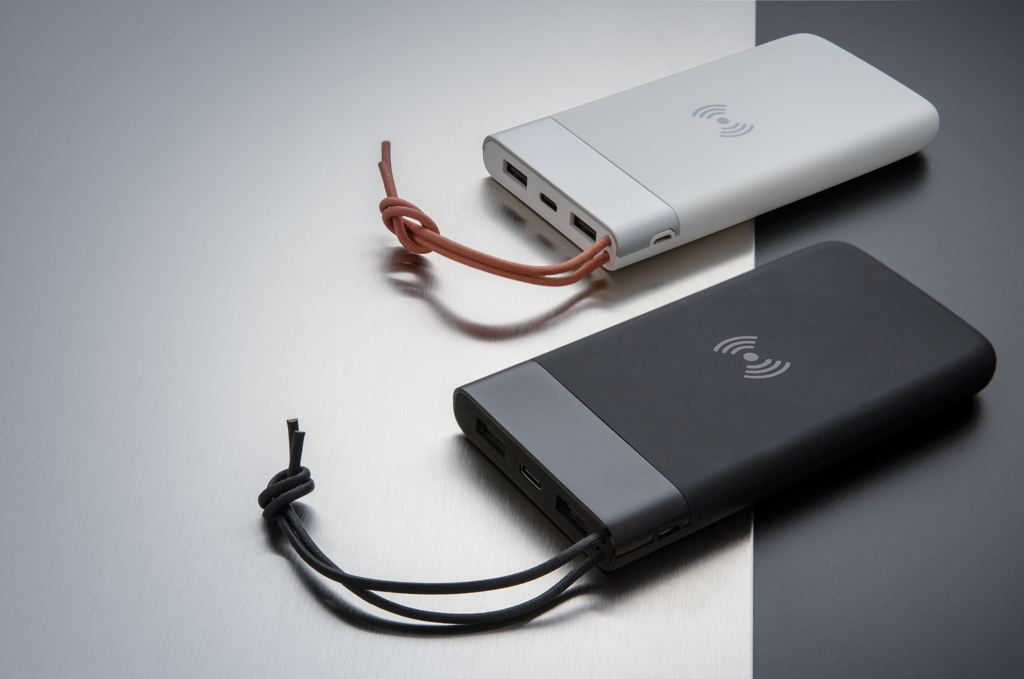 Batería externa Aria 8.000 mAh con carga inalámbrica 5W