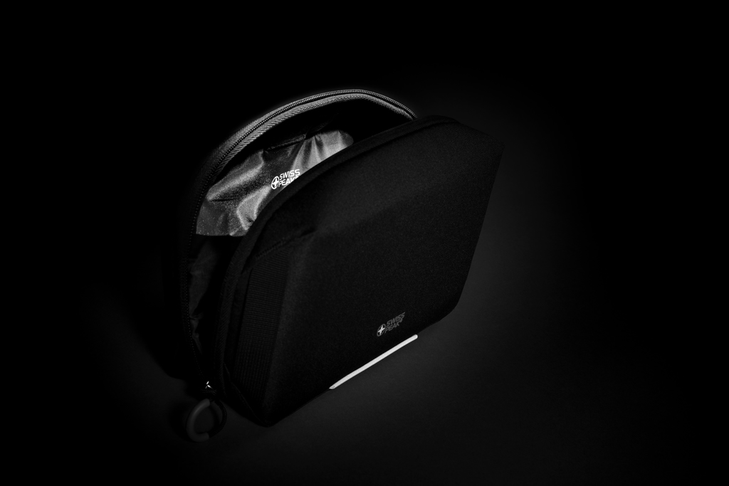 Bolsa tecnológica Swiss Peak AWARE™ sin PVC