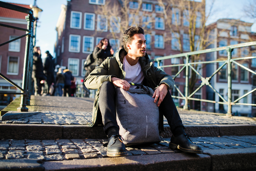 Mochila antirrobo Urban a prueba de cortes