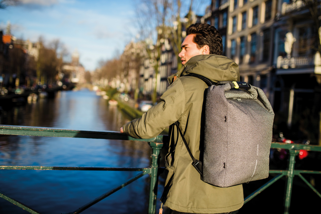 Mochila antirrobo Urban a prueba de cortes