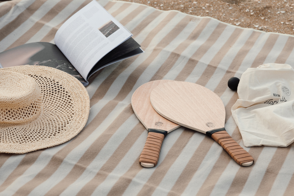 Juego de tenis playa VINGA Colos