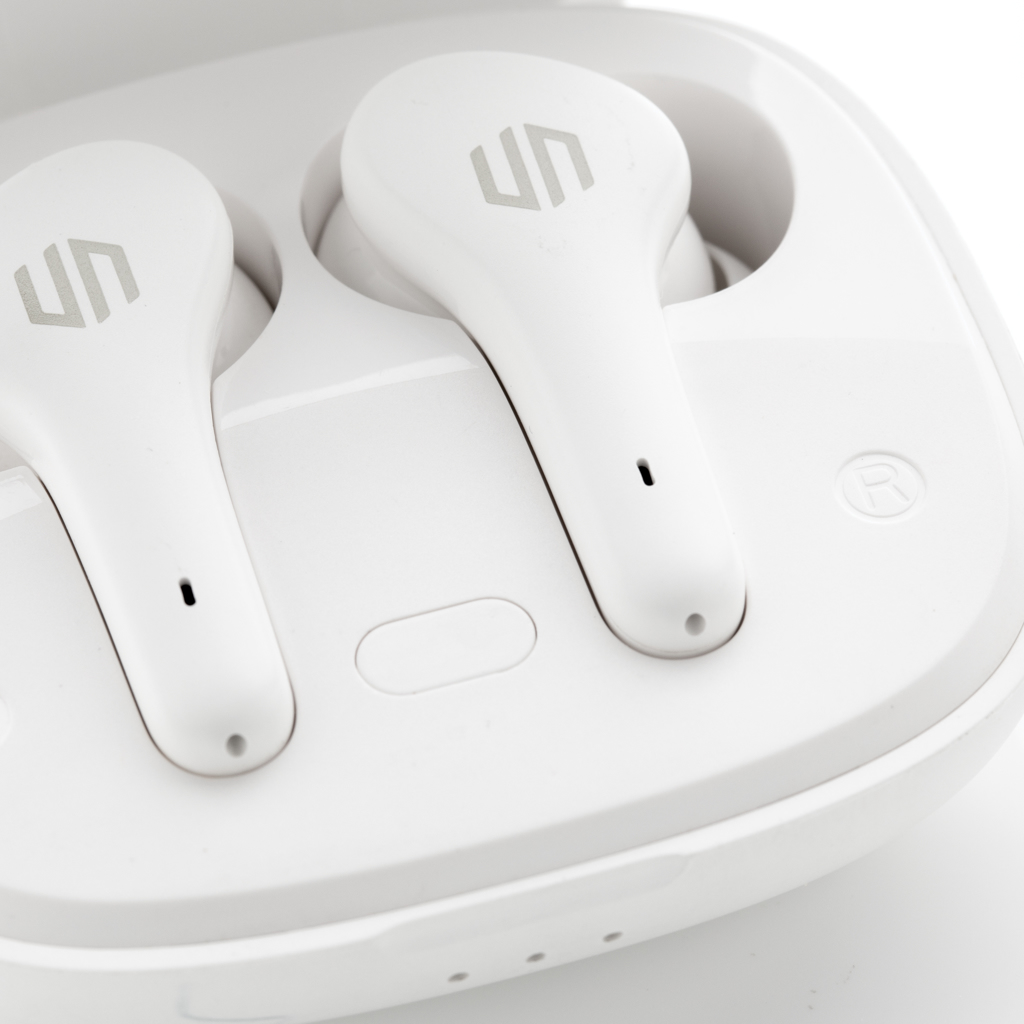 Auriculares Byron Urban Vitamin ENC