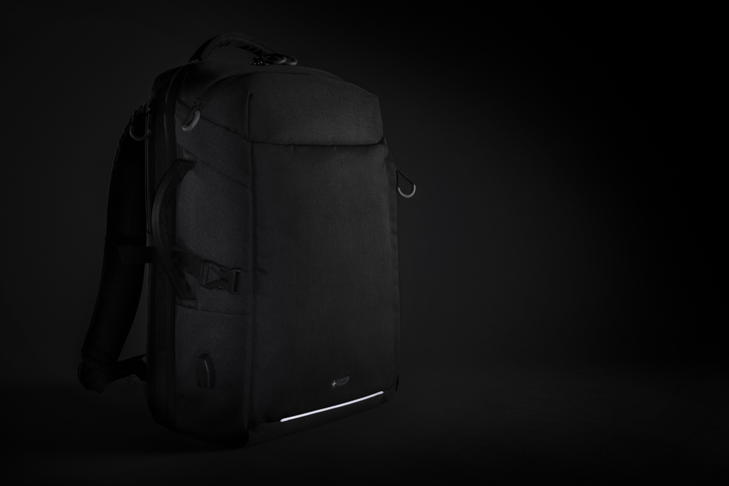 Mochila de viaje de fin de semana Swiss Peak AWARE™ XXL