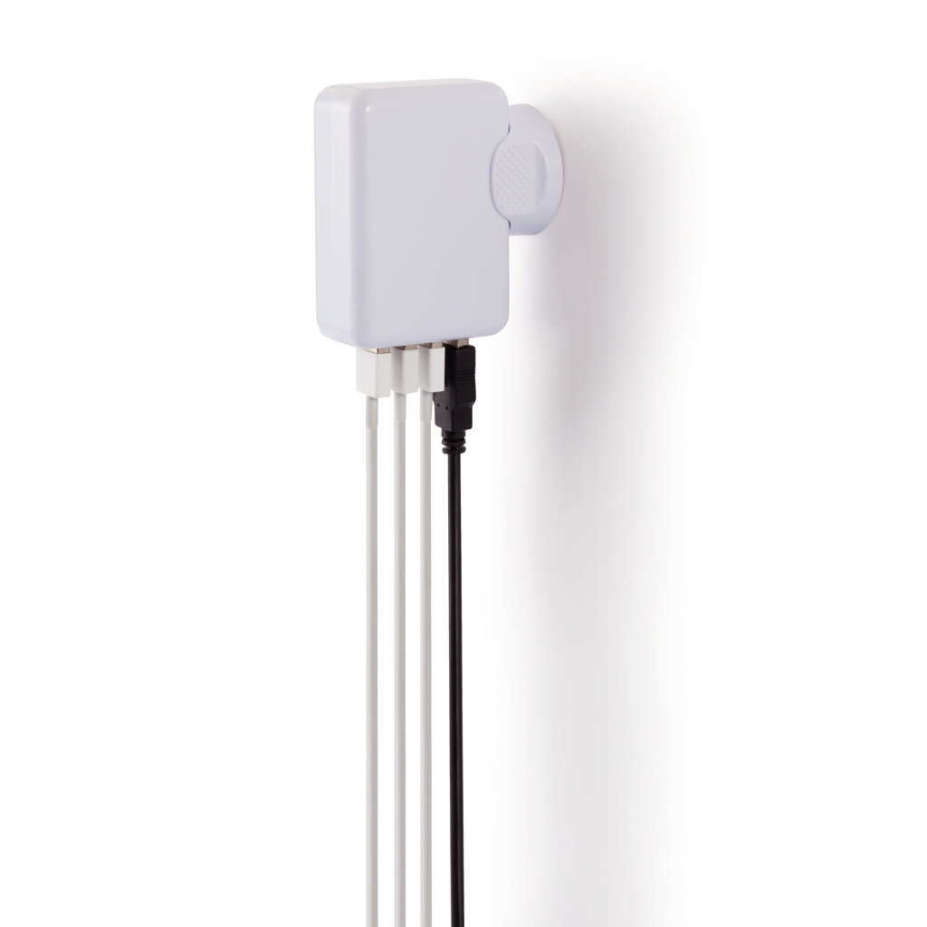 Enchufe de viaje con 4 puertos USB